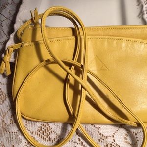 LIZ CLAIBORNE YELLOW SMALL BAG